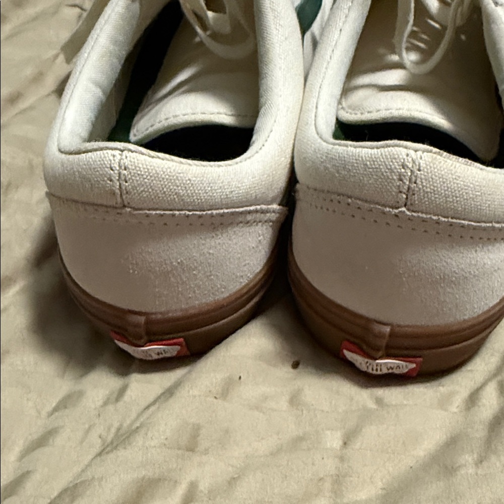 Vans White and Green Low-Top Sneakers - Picture 3 of 6